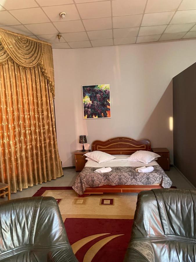 טביליסי Hotel Era מראה חיצוני תמונה